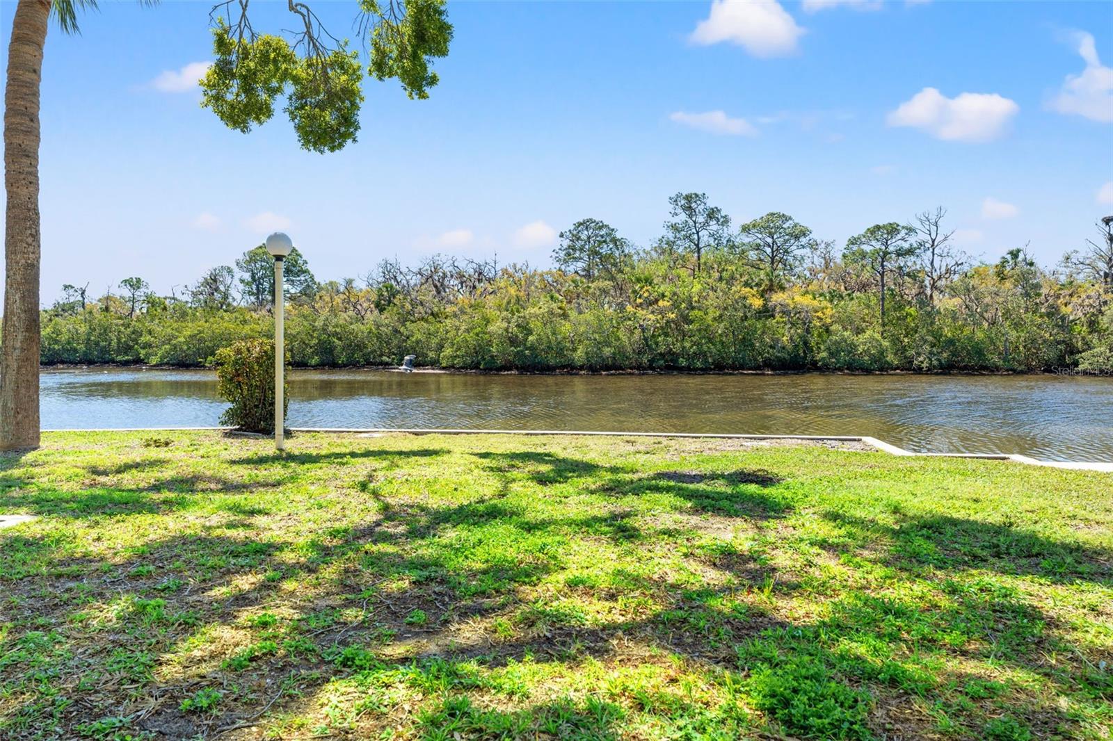 7049 PENINSULAR DR, NEW PORT RICHEY, FL, 34652