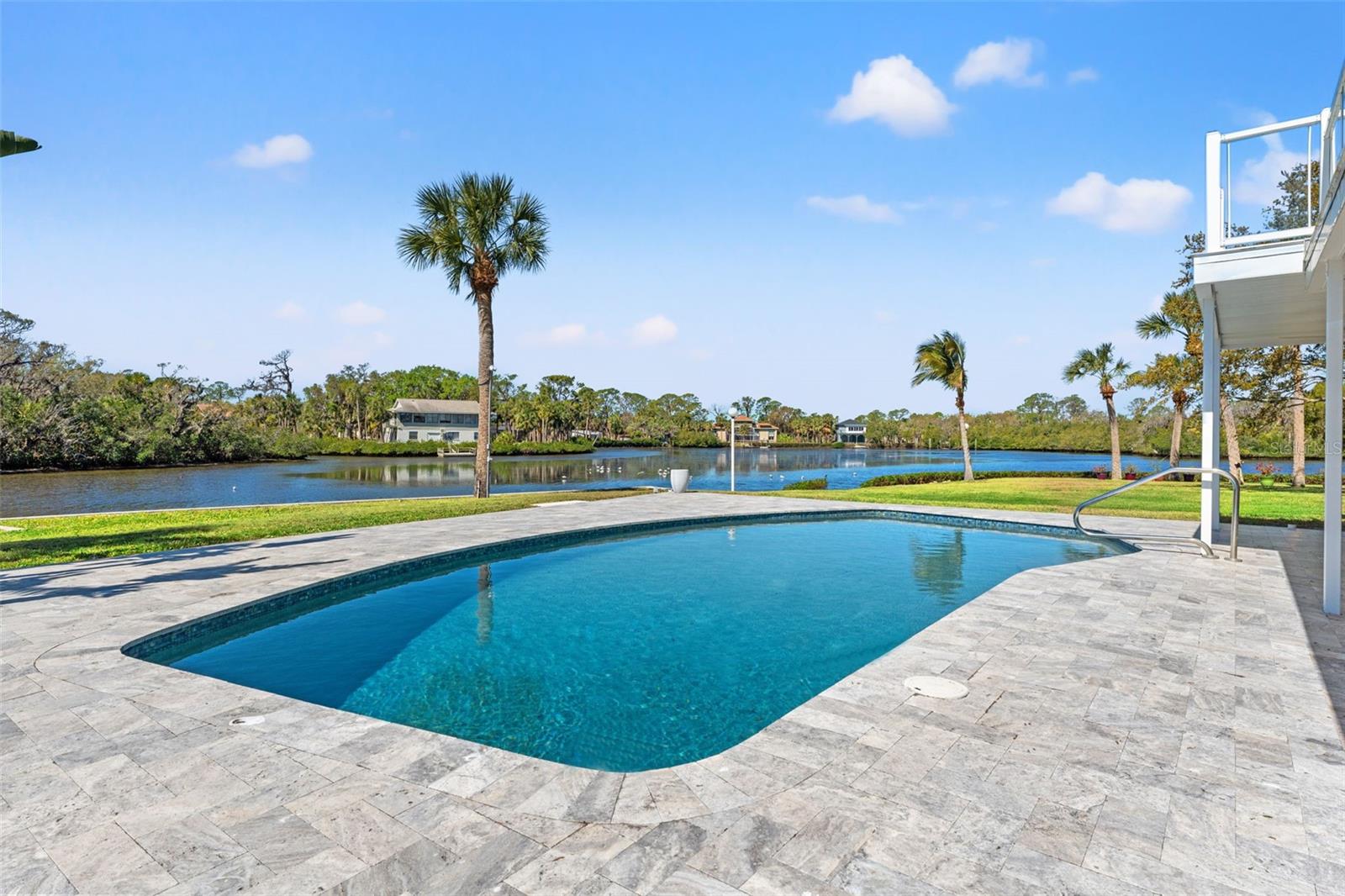 7049 PENINSULAR DR, NEW PORT RICHEY, FL, 34652