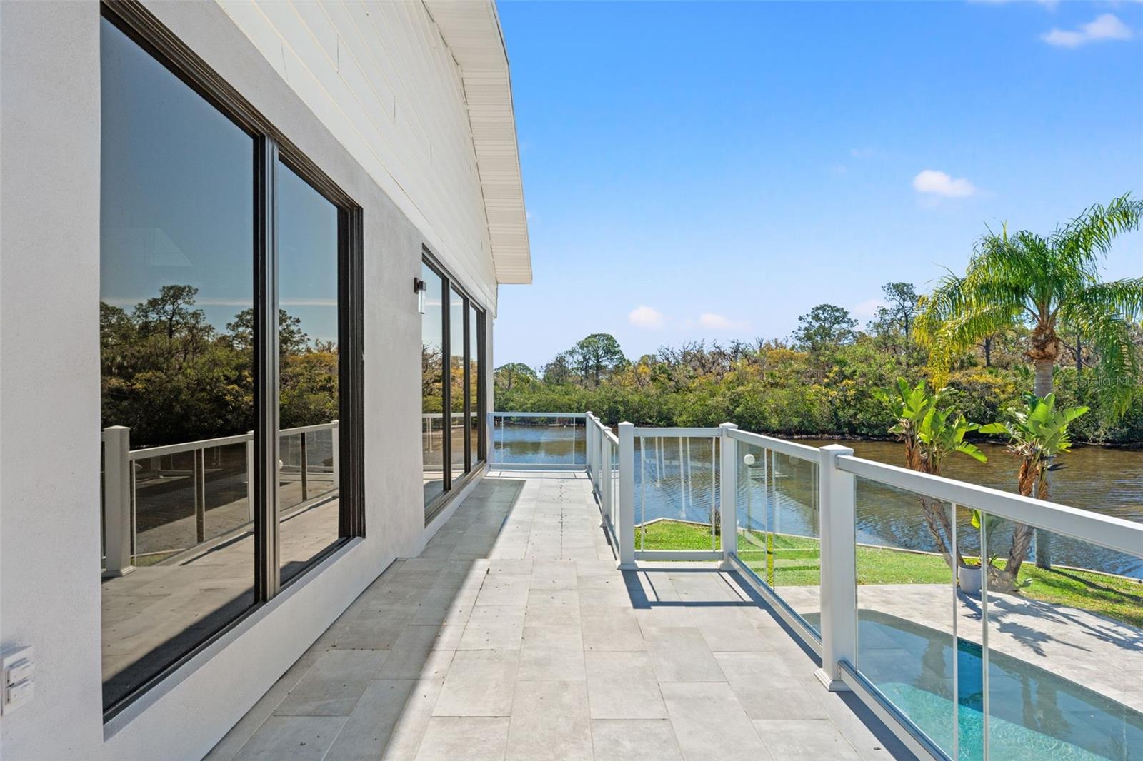 7049 PENINSULAR DR, NEW PORT RICHEY, FL, 34652