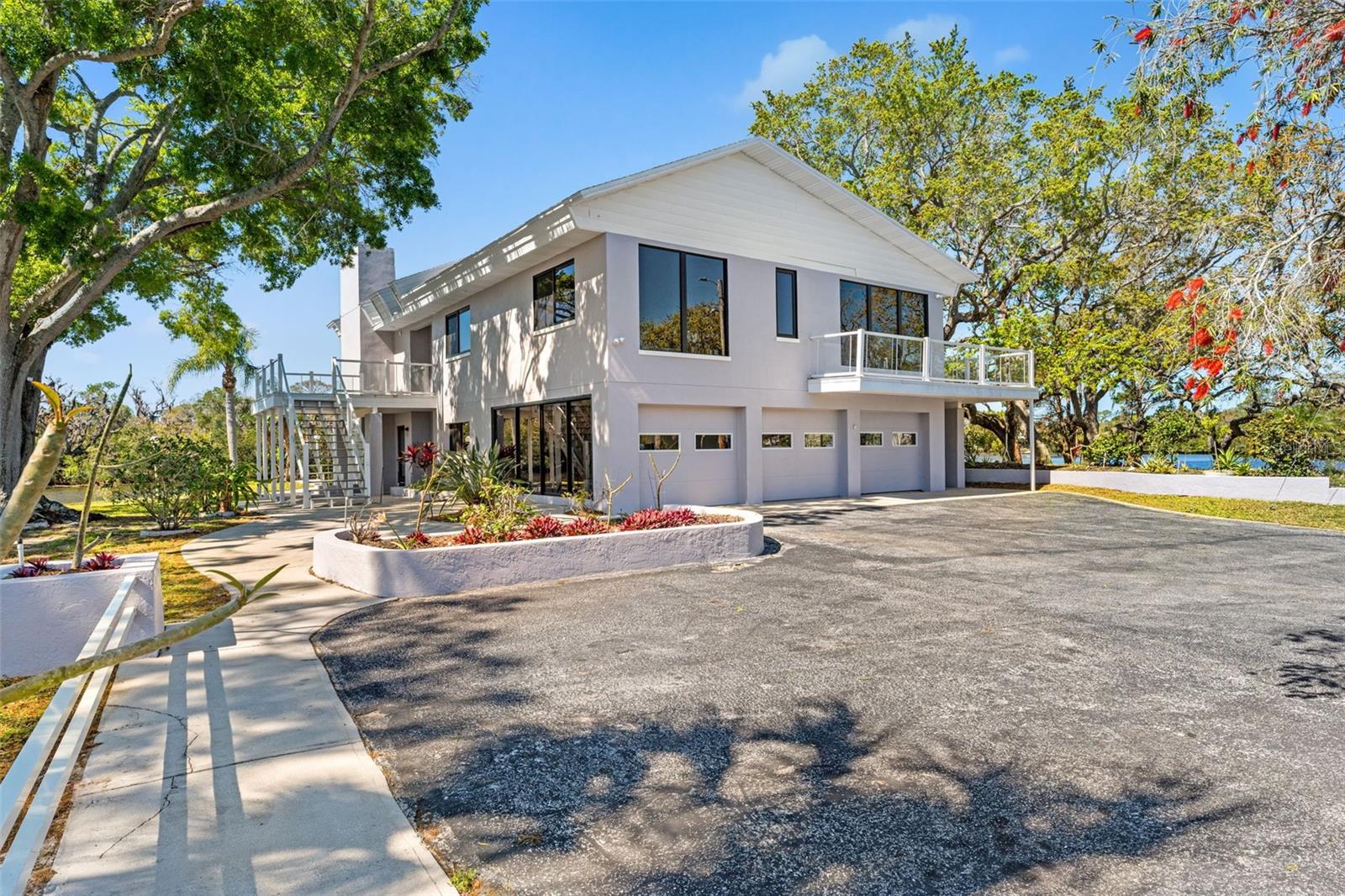 7049 PENINSULAR DR, NEW PORT RICHEY, FL, 34652