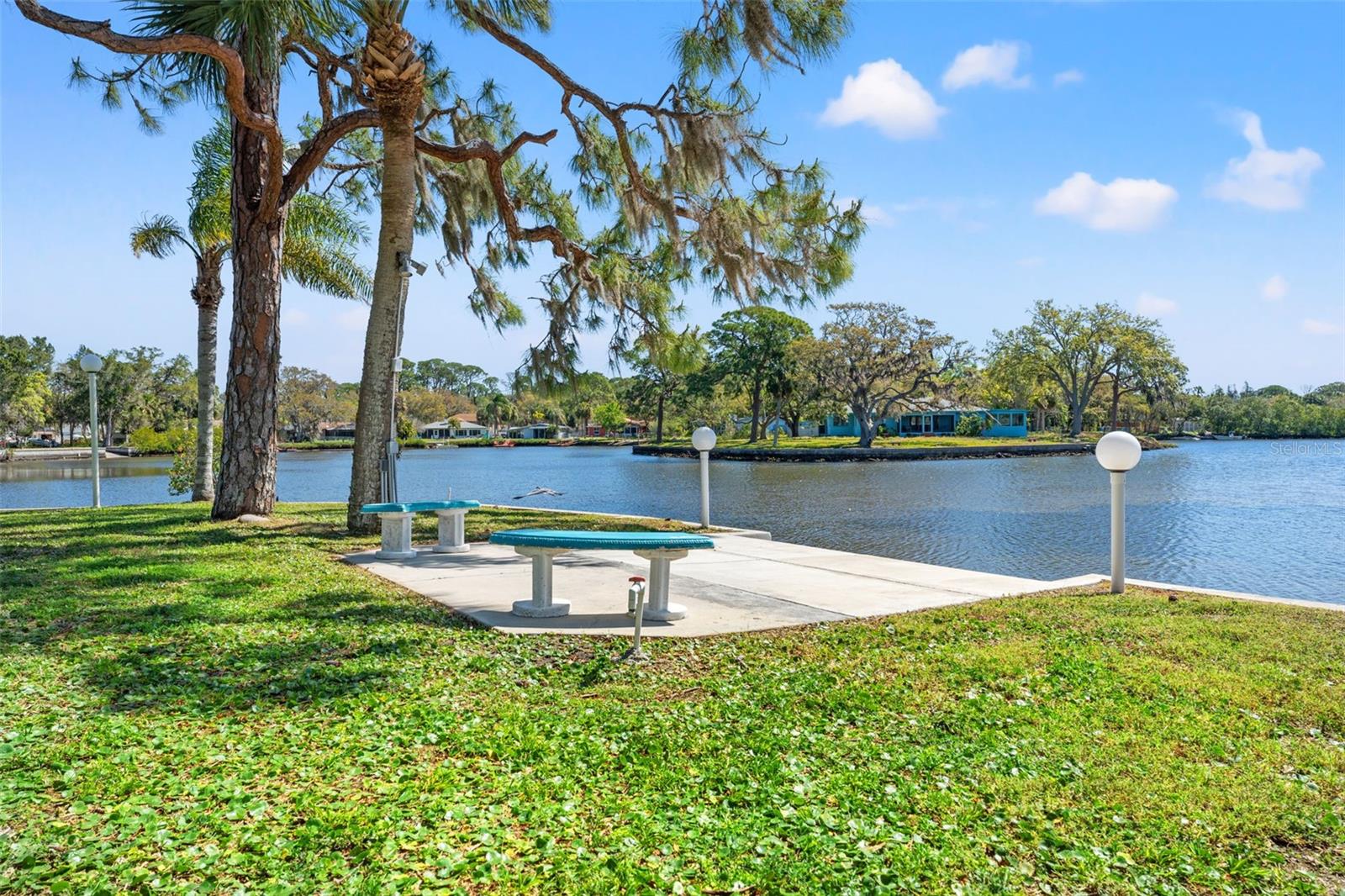 7049 PENINSULAR DR, NEW PORT RICHEY, FL, 34652