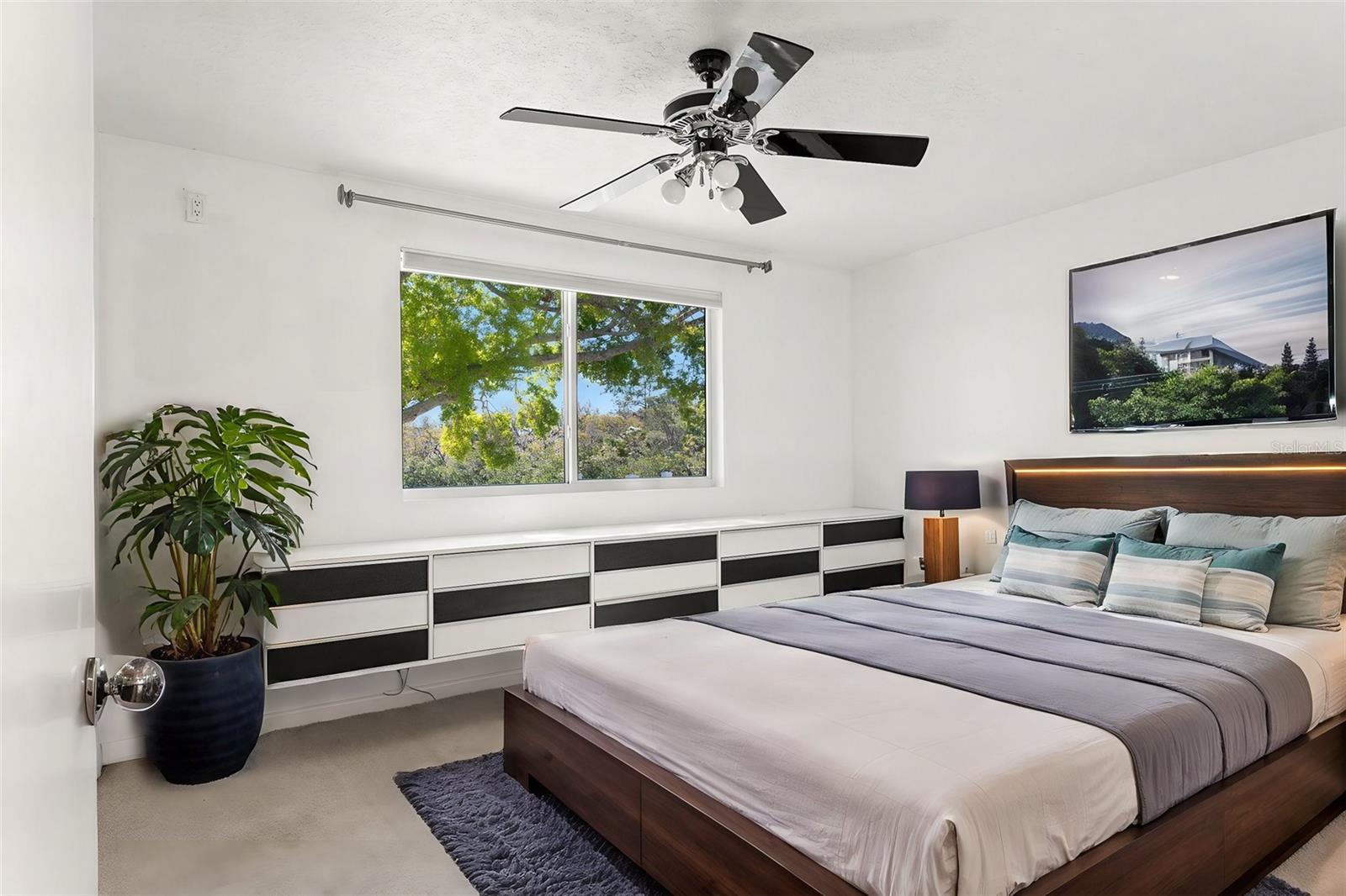 7049 PENINSULAR DR, NEW PORT RICHEY, FL, 34652