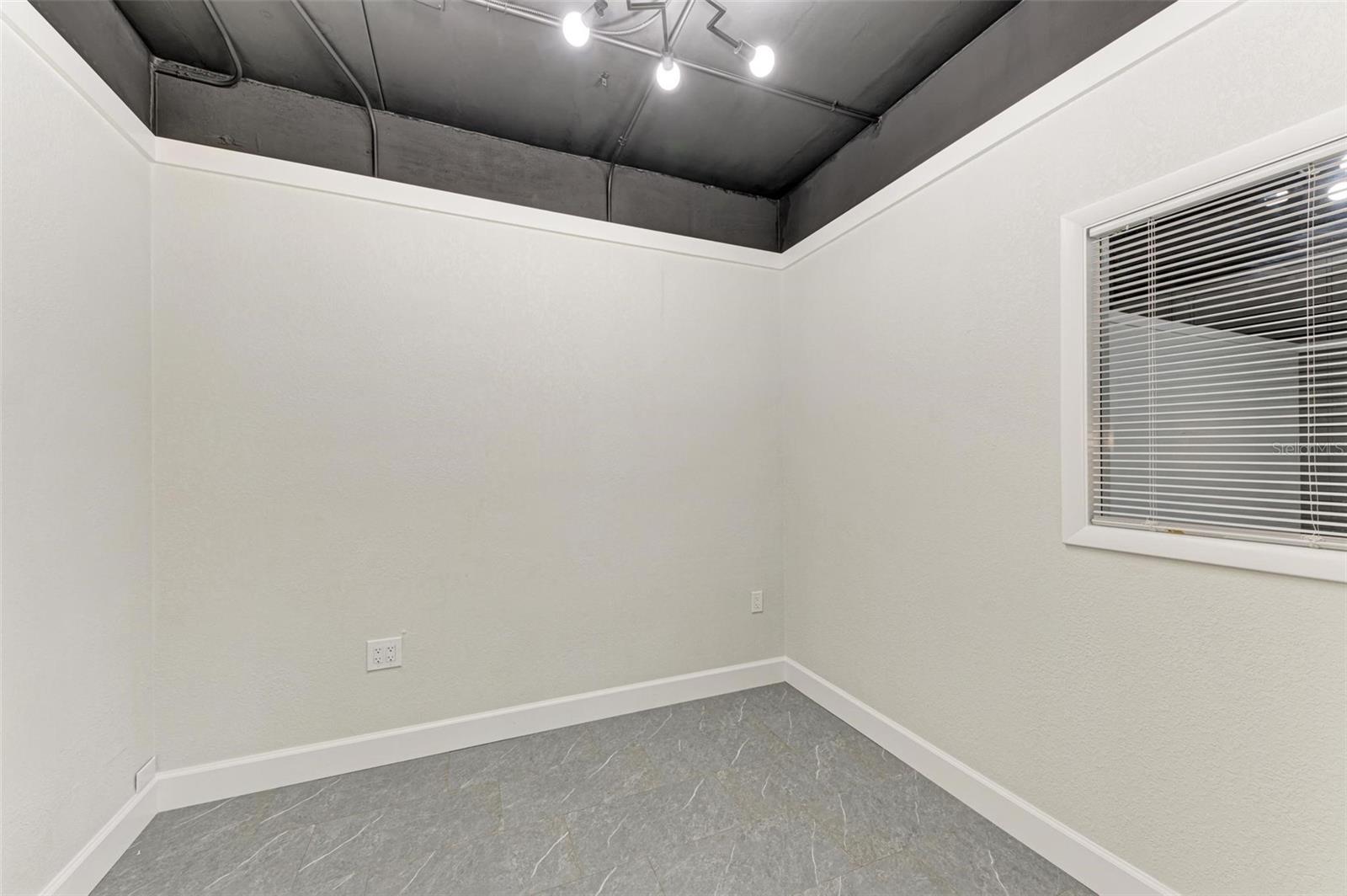 1716 FRUITVILLE RD, SARASOTA, FL, 34236