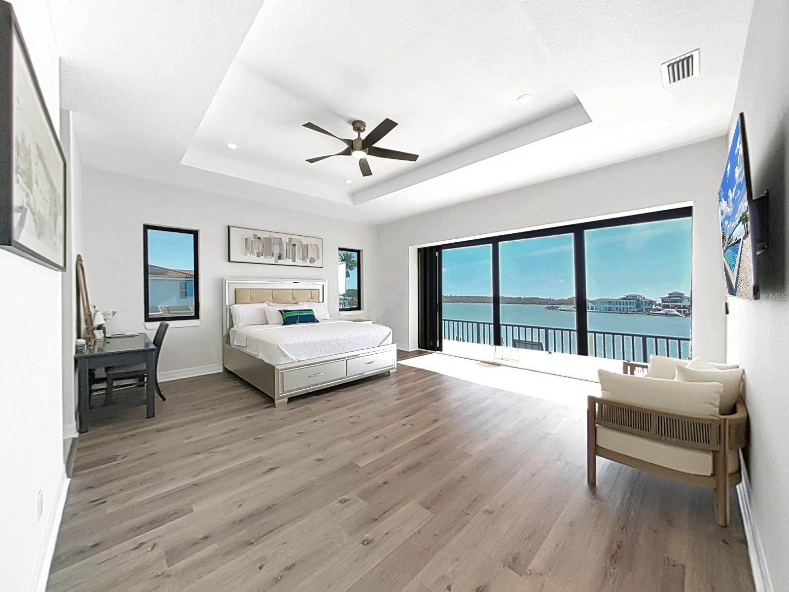 882 BAY POINT DR, MADEIRA BEACH, FL, 33708