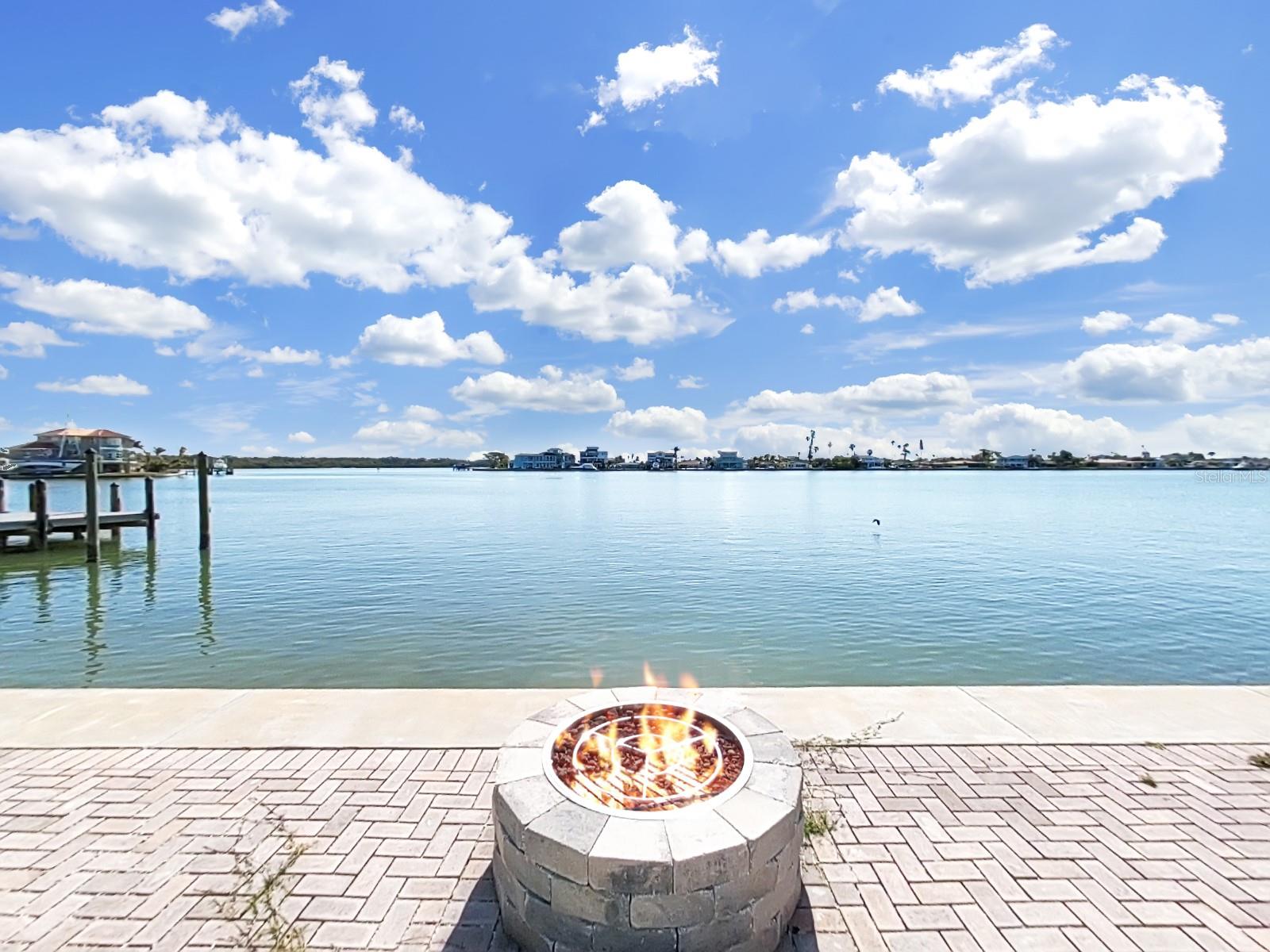 882 BAY POINT DR, MADEIRA BEACH, FL, 33708