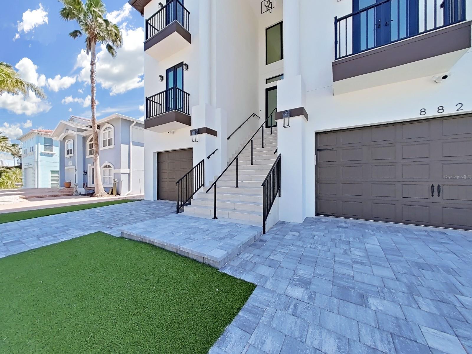 882 BAY POINT DR, MADEIRA BEACH, FL, 33708