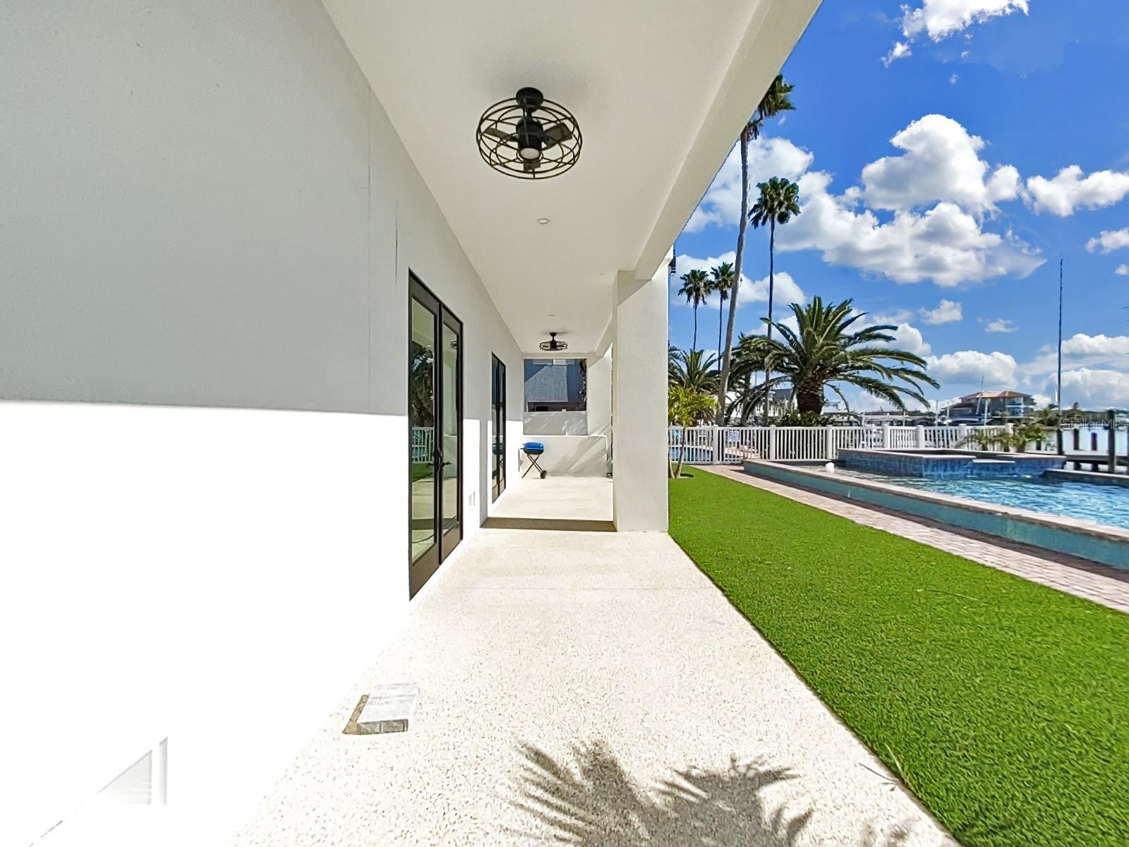 882 BAY POINT DR, MADEIRA BEACH, FL, 33708