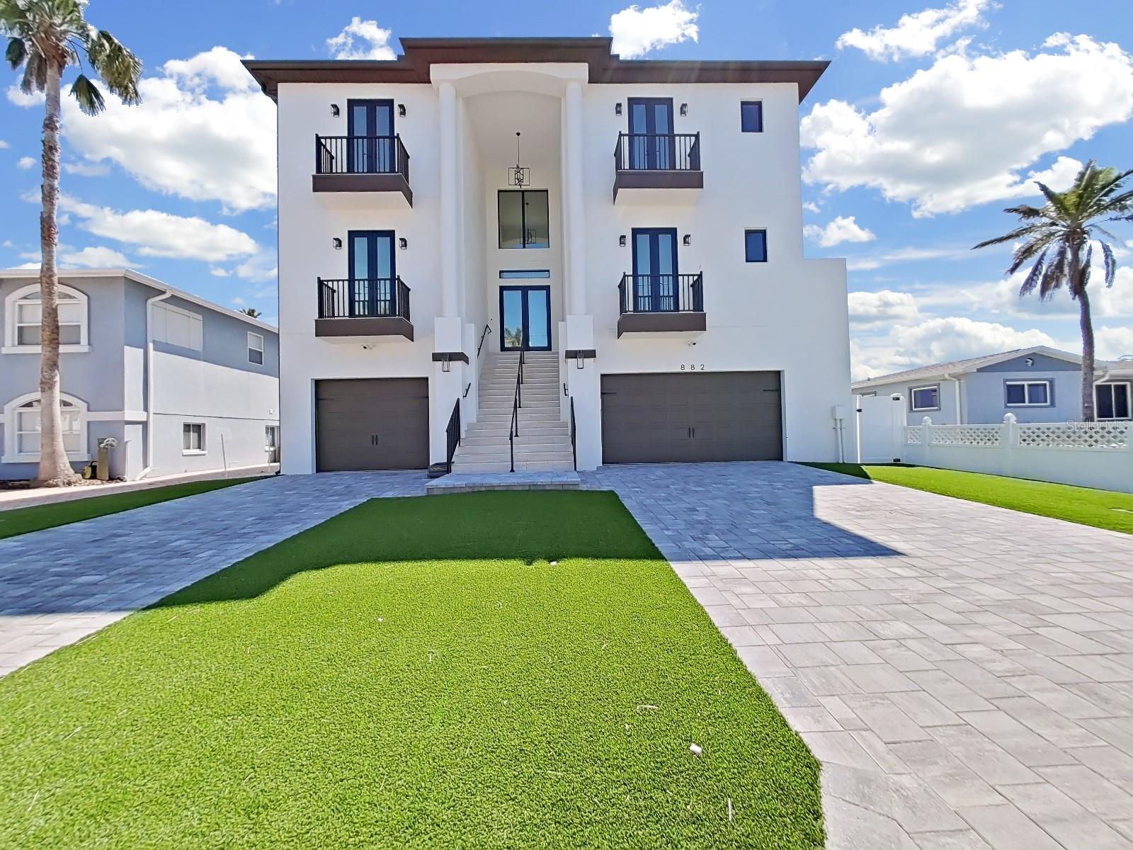 882 BAY POINT DR, MADEIRA BEACH, FL, 33708