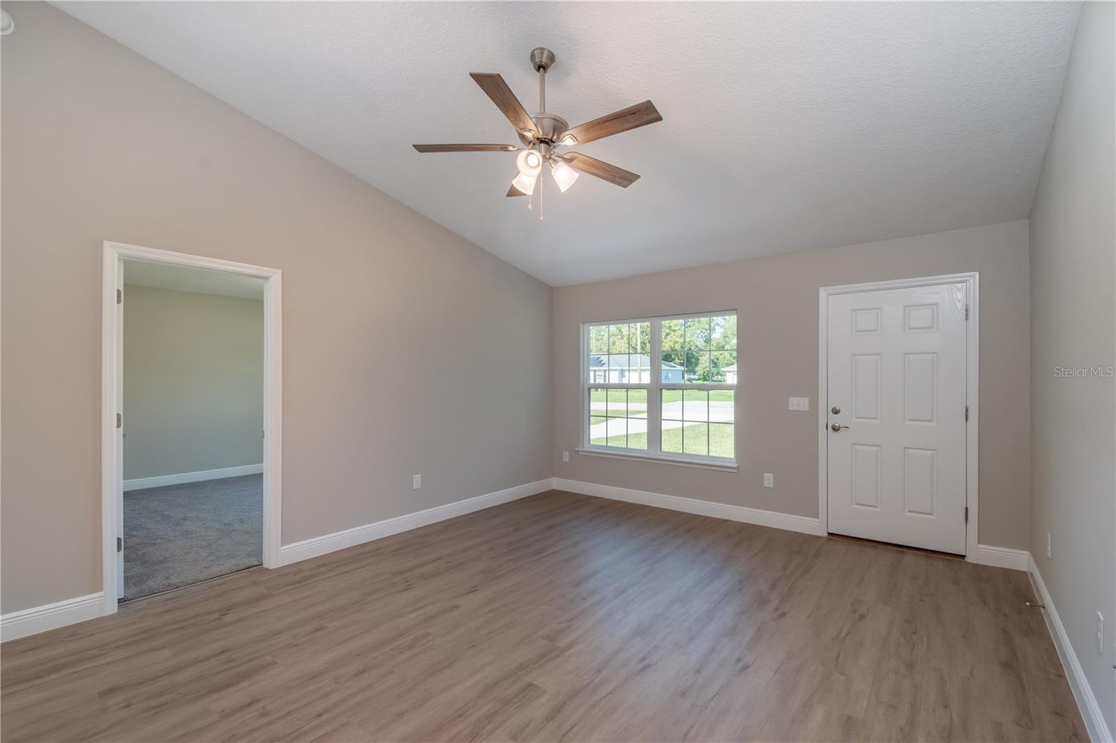 31 FISHER RUN, OCKLAWAHA, FL, 32179