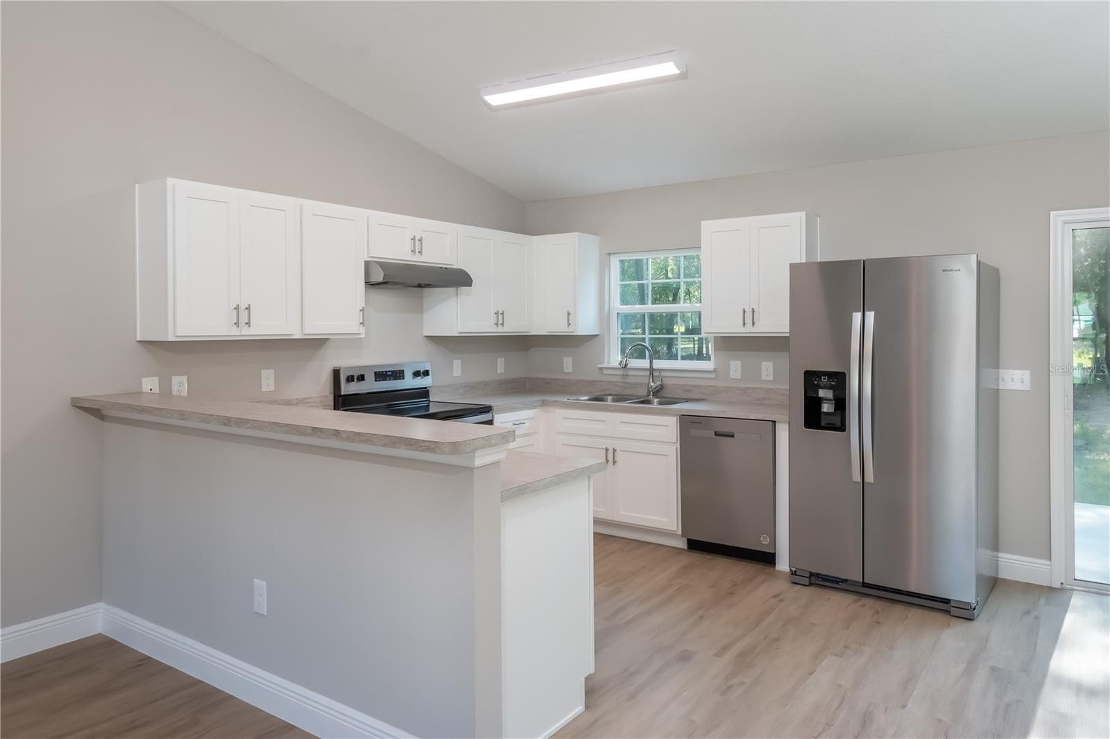 31 FISHER RUN, OCKLAWAHA, FL, 32179