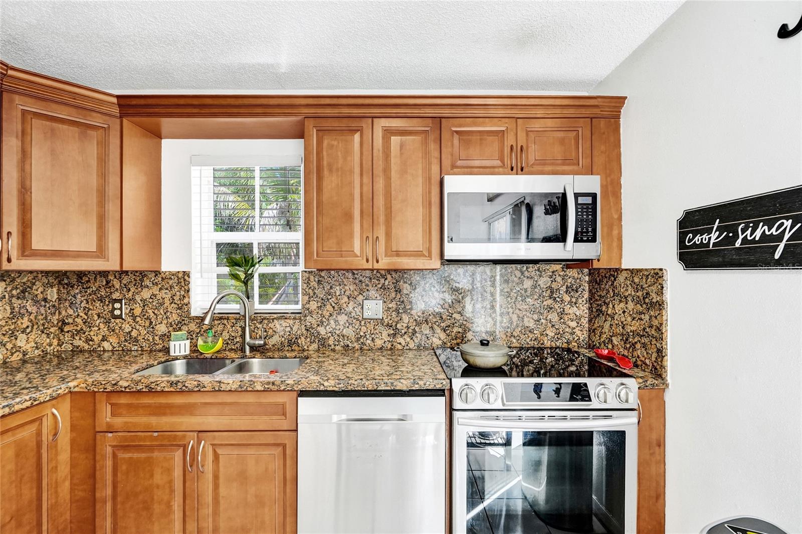 6217 MOHAWK TER, MARGATE, FL, 33063
