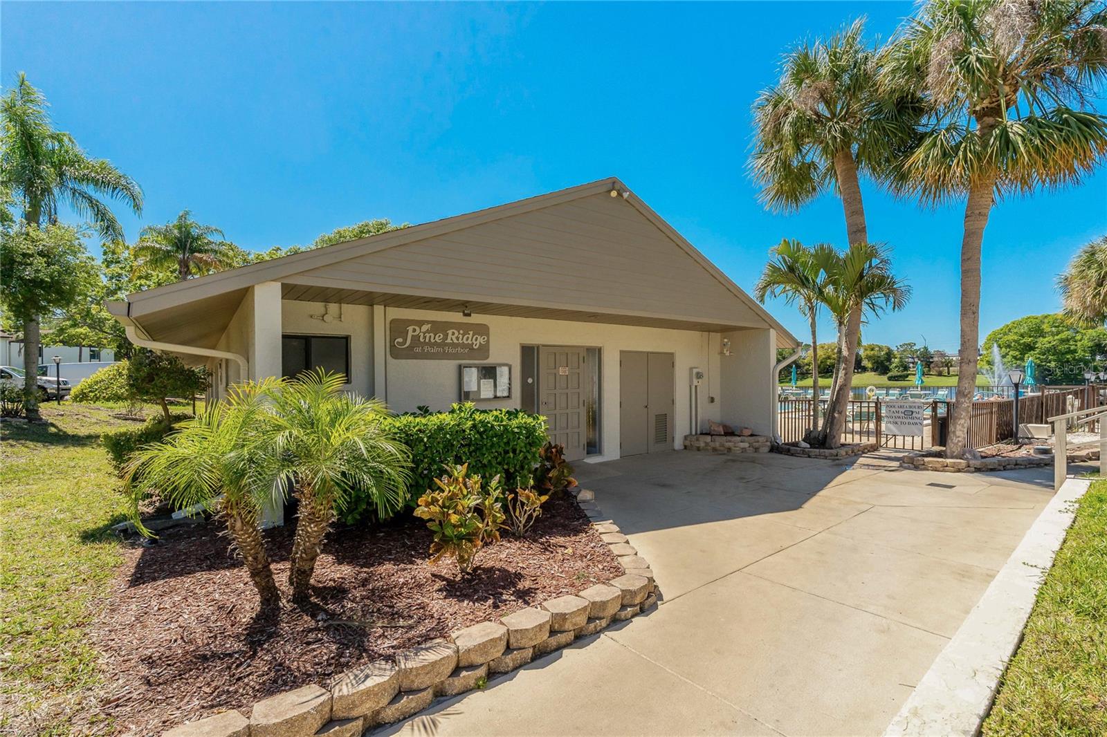 2699 PINE RIDGE WAY E #H1, PALM HARBOR, FL, 34684