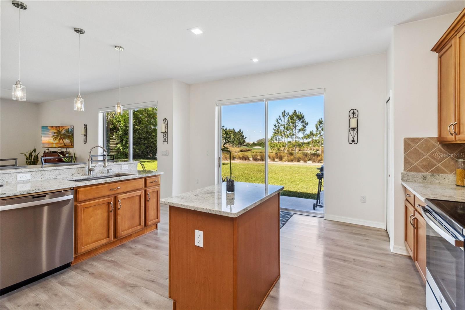 9826 HERON POINTE DR, ORLANDO, FL, 32832