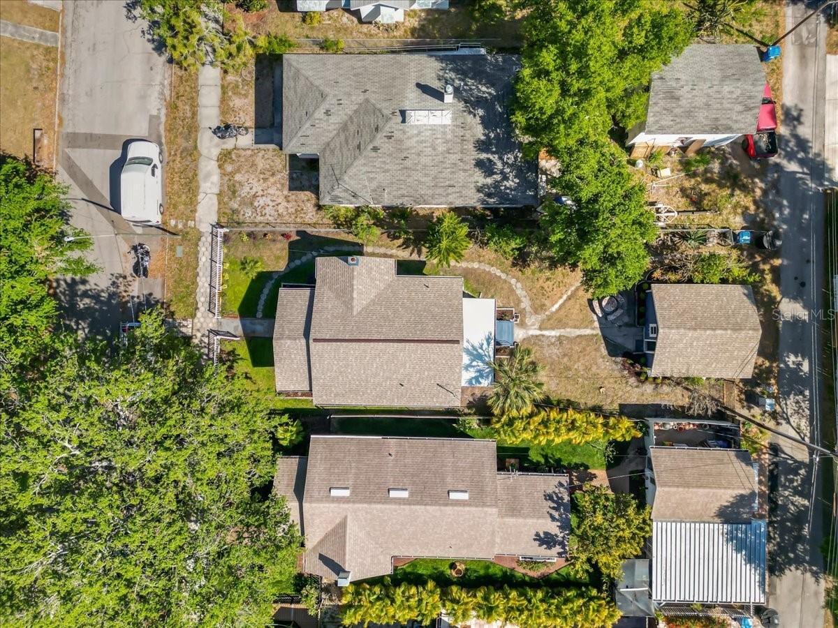 1115 CRESCENT LAKE DR N, ST PETERSBURG, FL, 33701