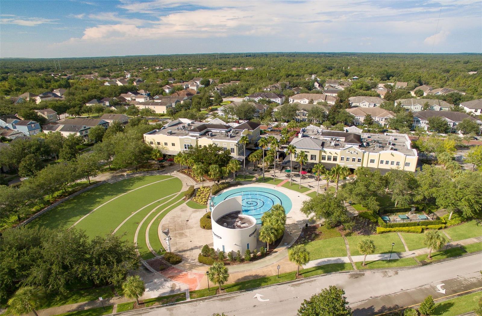 5705 VILLAGE CENTER DR, LITHIA, FL, 33547