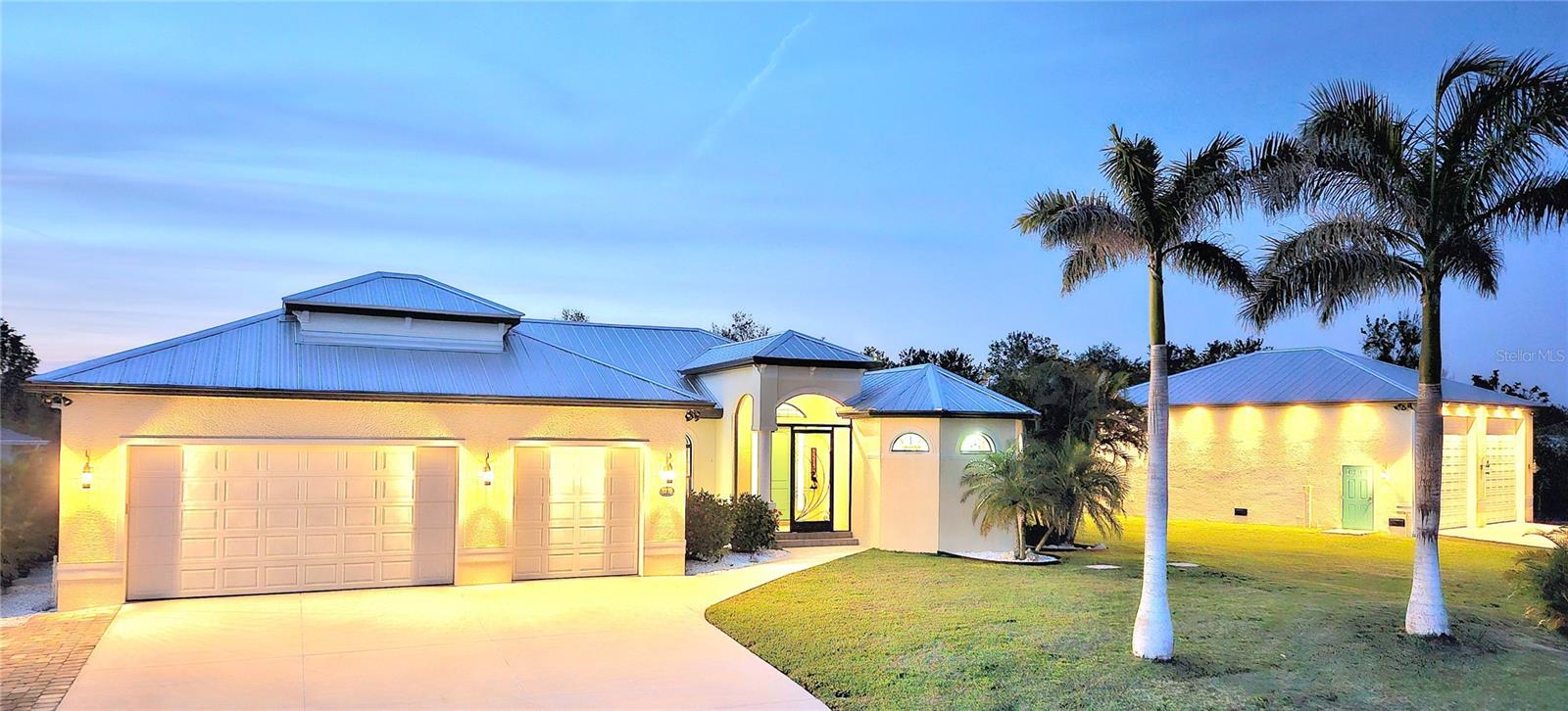 3215 PEACE RIVER DR, PUNTA GORDA, FL, 33983