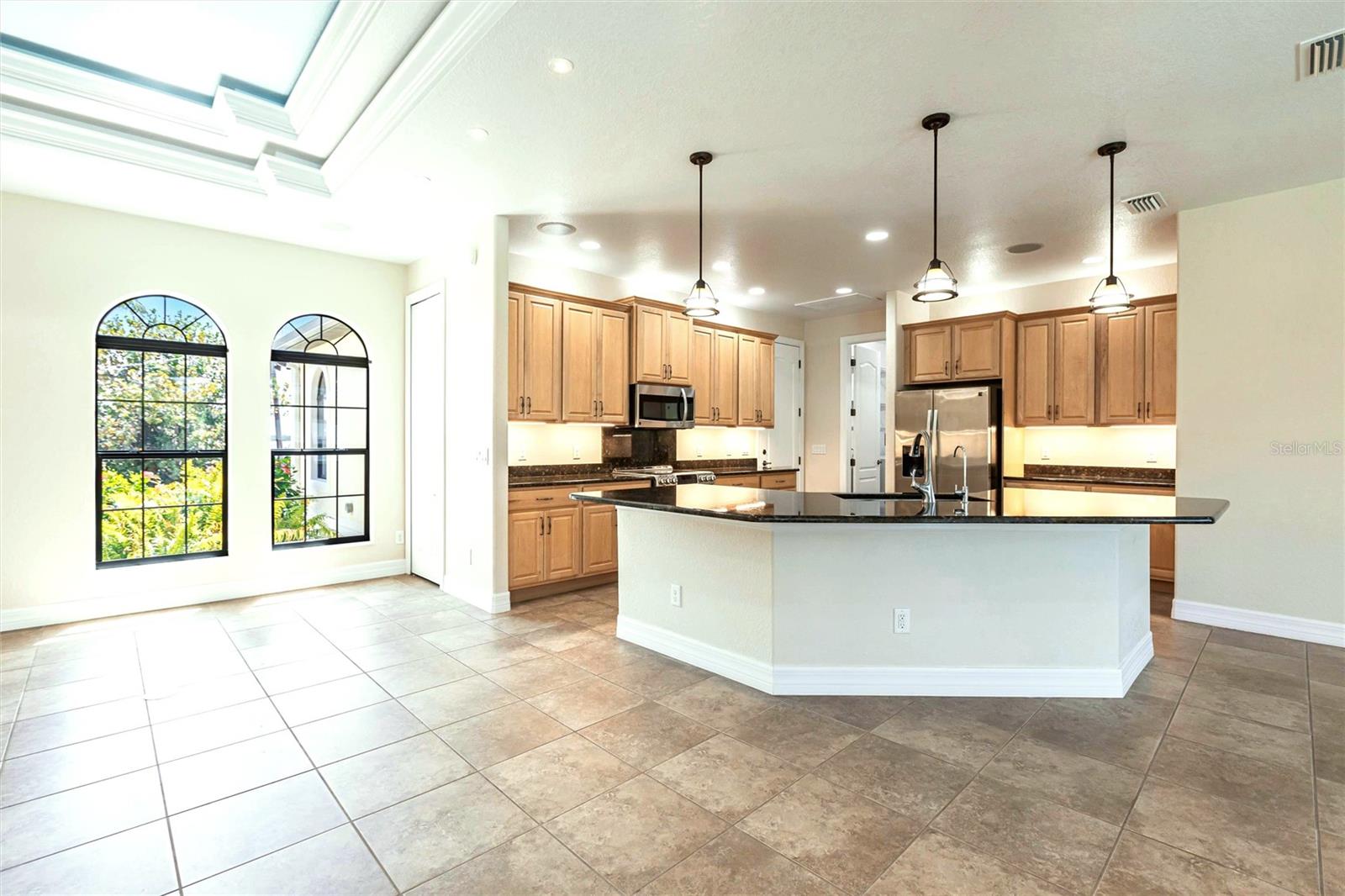 3215 PEACE RIVER DR, PUNTA GORDA, FL, 33983