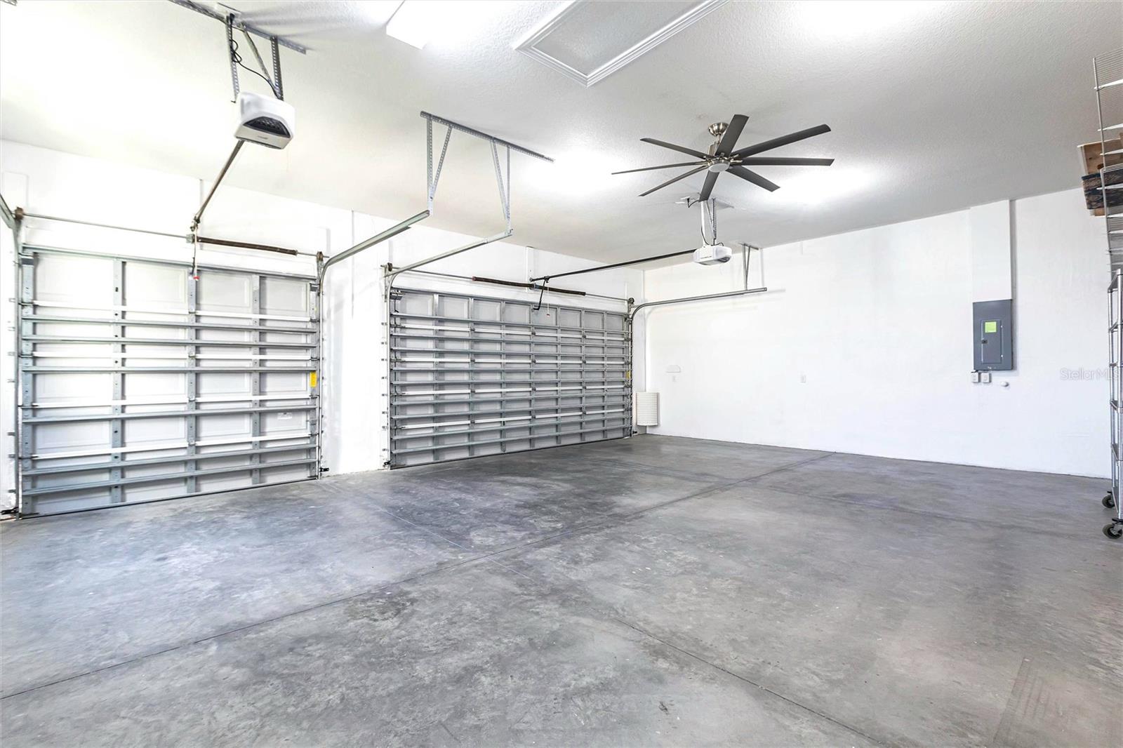 3215 PEACE RIVER DR, PUNTA GORDA, FL, 33983