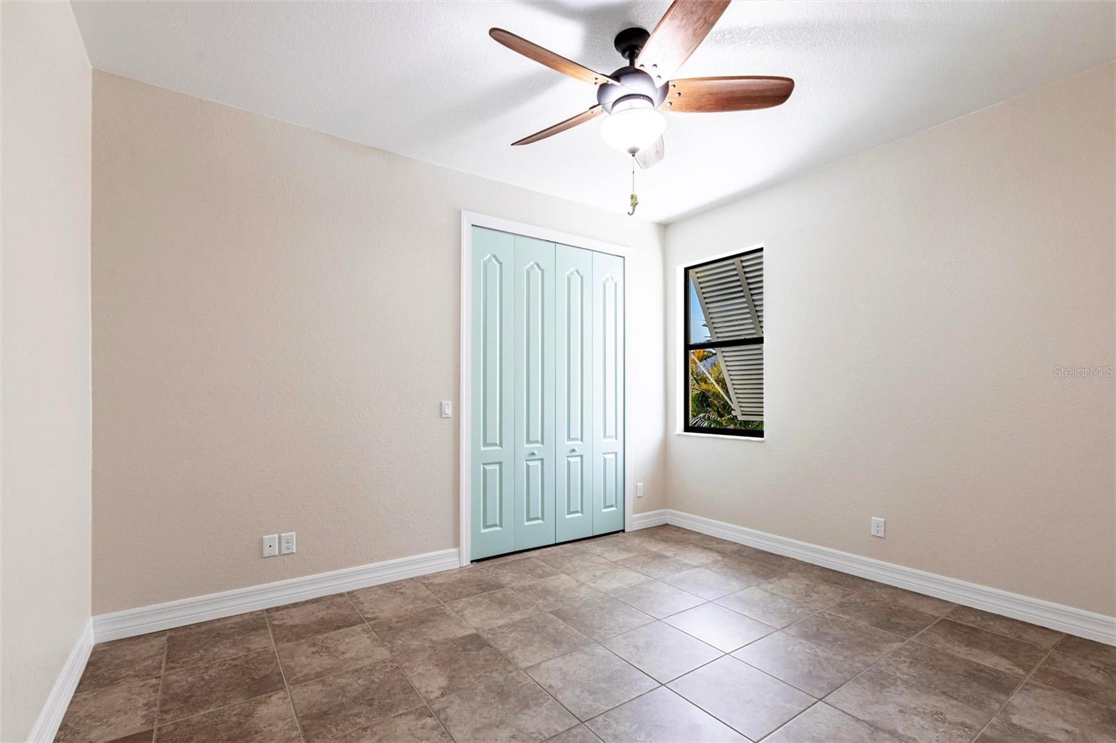 3215 PEACE RIVER DR, PUNTA GORDA, FL, 33983