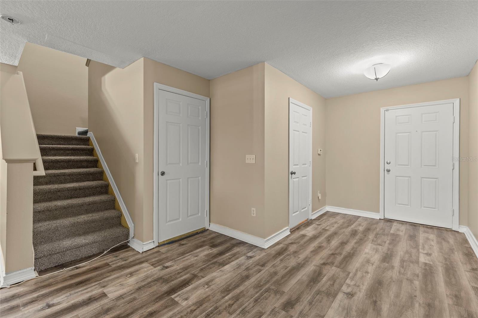 2441 HIBISCUS BAY LN, BRANDON, FL, 33511