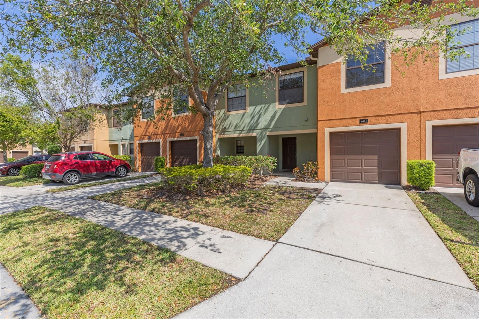 2441 HIBISCUS BAY LN, BRANDON, FL, 33511