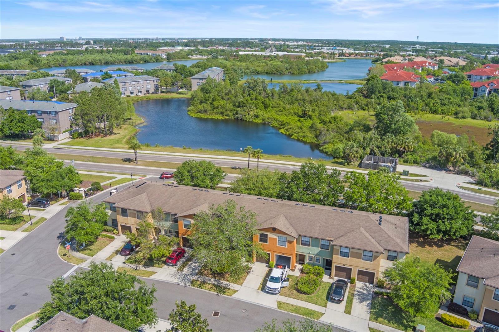 2441 HIBISCUS BAY LN, BRANDON, FL, 33511