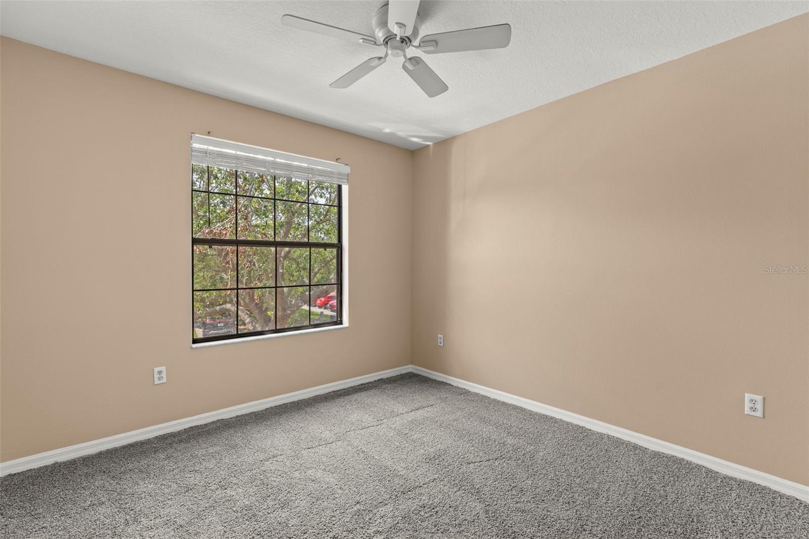 2441 HIBISCUS BAY LN, BRANDON, FL, 33511