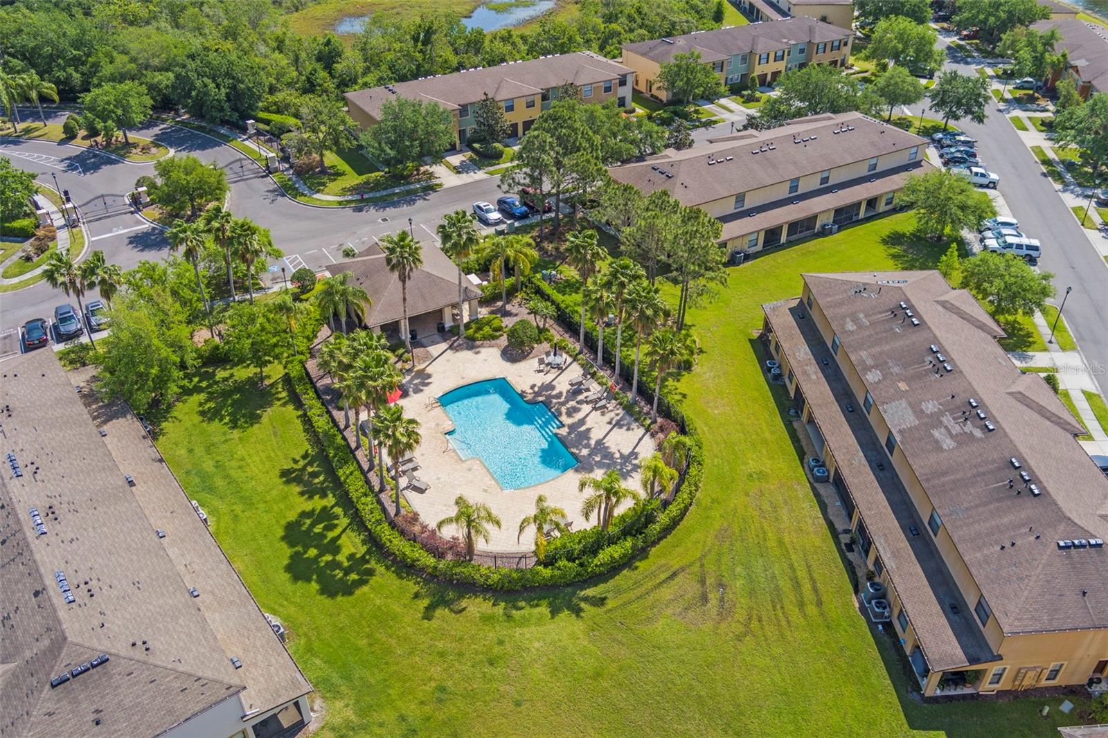 2441 HIBISCUS BAY LN, BRANDON, FL, 33511