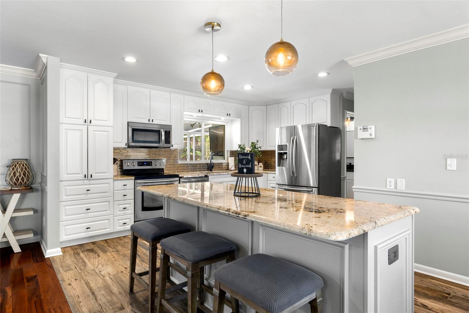 3310 VALENCIA RD, TAMPA, FL, 33618