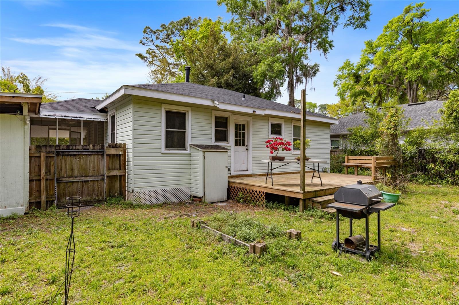 1010 NE 7TH PL, GAINESVILLE, FL, 32601