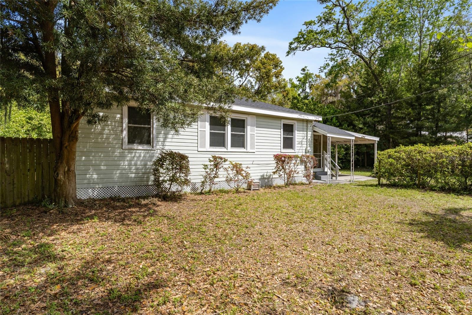 1010 NE 7TH PL, GAINESVILLE, FL, 32601