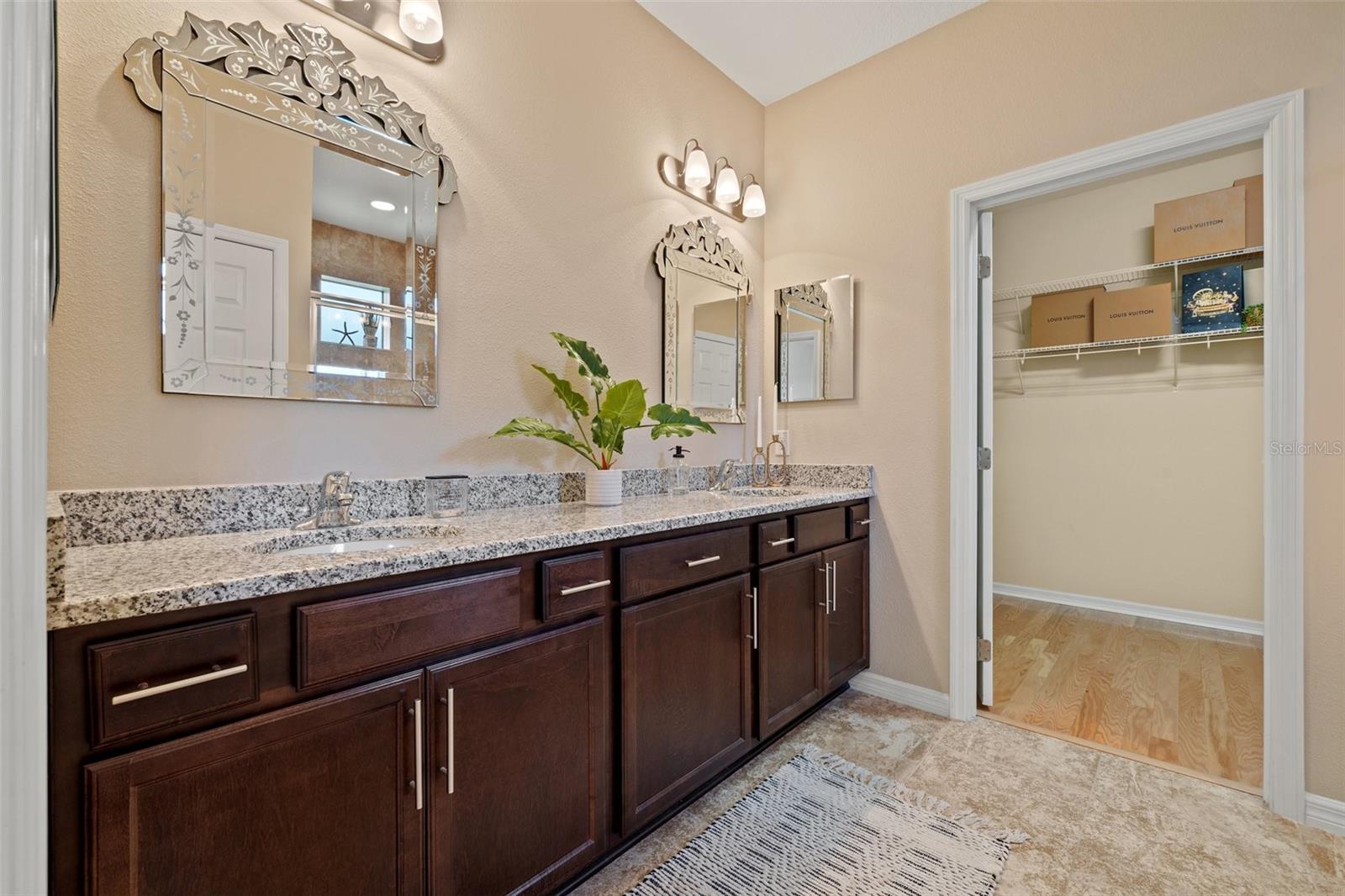 8078 PINE CREST ST, SEMINOLE, FL, 33777