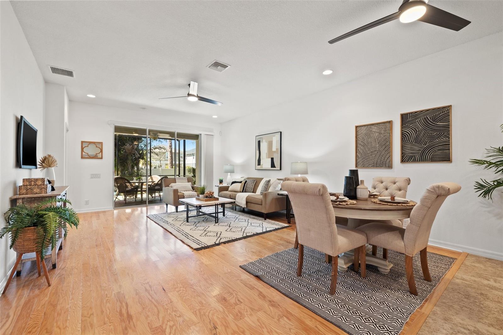 8078 PINE CREST ST, SEMINOLE, FL, 33777