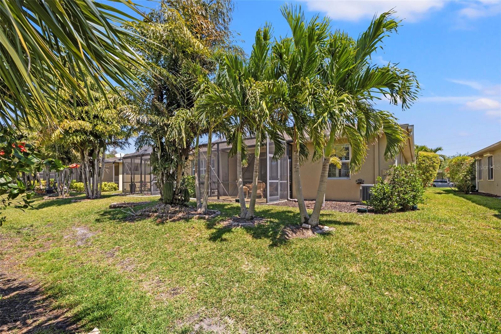 8078 PINE CREST ST, SEMINOLE, FL, 33777