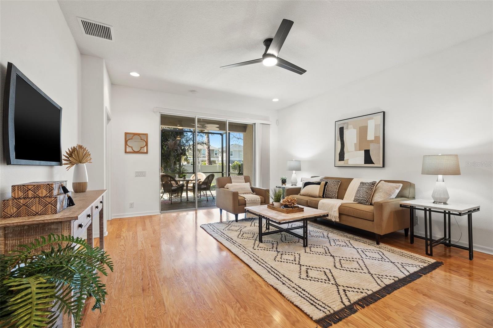 8078 PINE CREST ST, SEMINOLE, FL, 33777