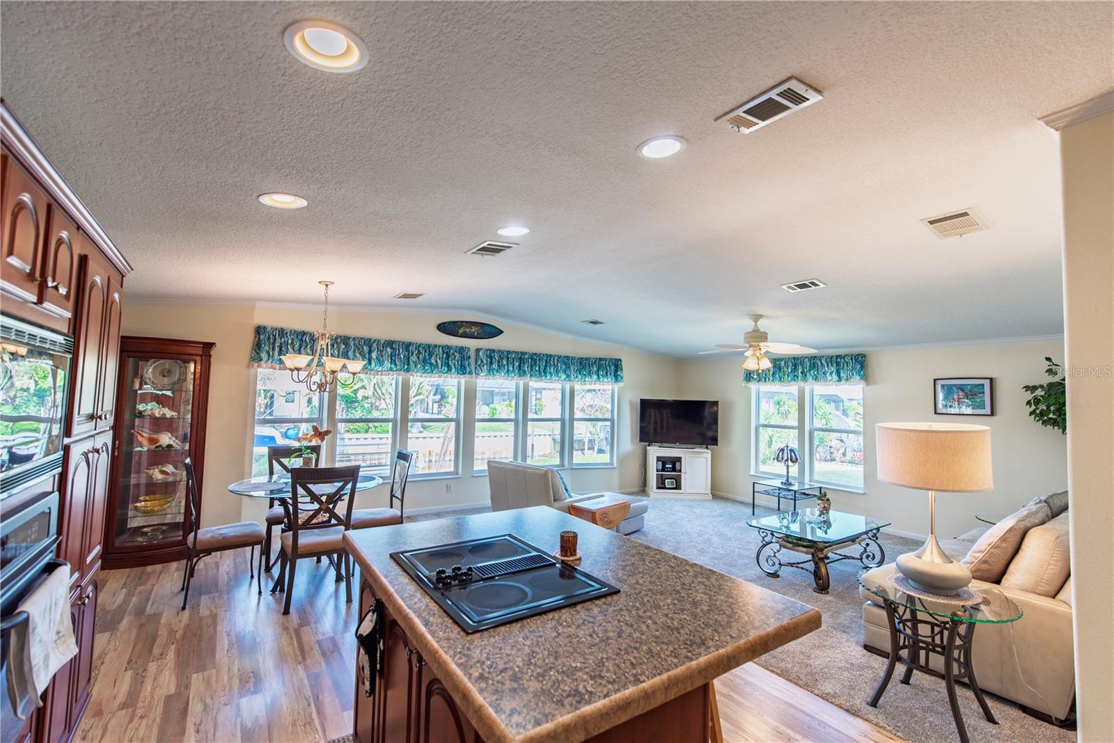 40 WINDMILL BLVD, PUNTA GORDA, FL, 33950