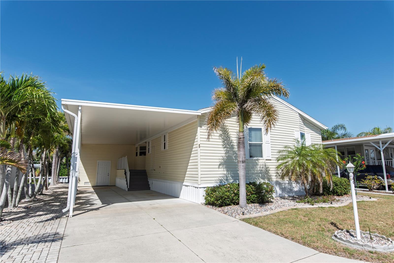 40 WINDMILL BLVD, PUNTA GORDA, FL, 33950