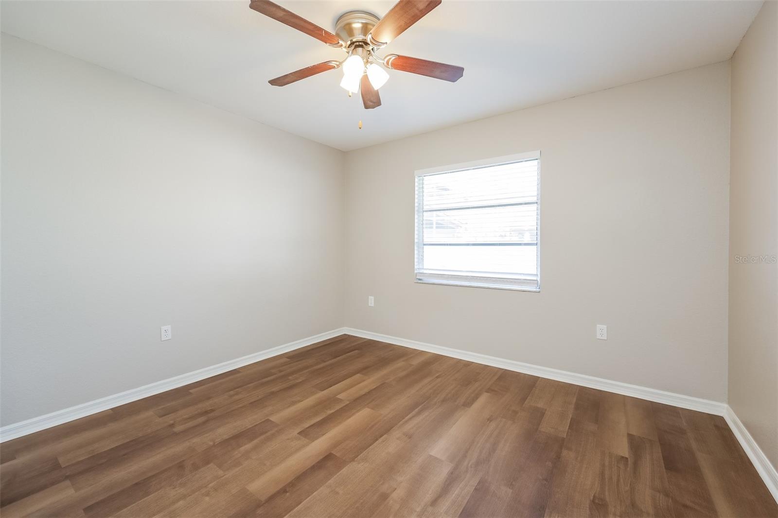 23060 NEWCUN AVE, PUNTA GORDA, FL, 33980