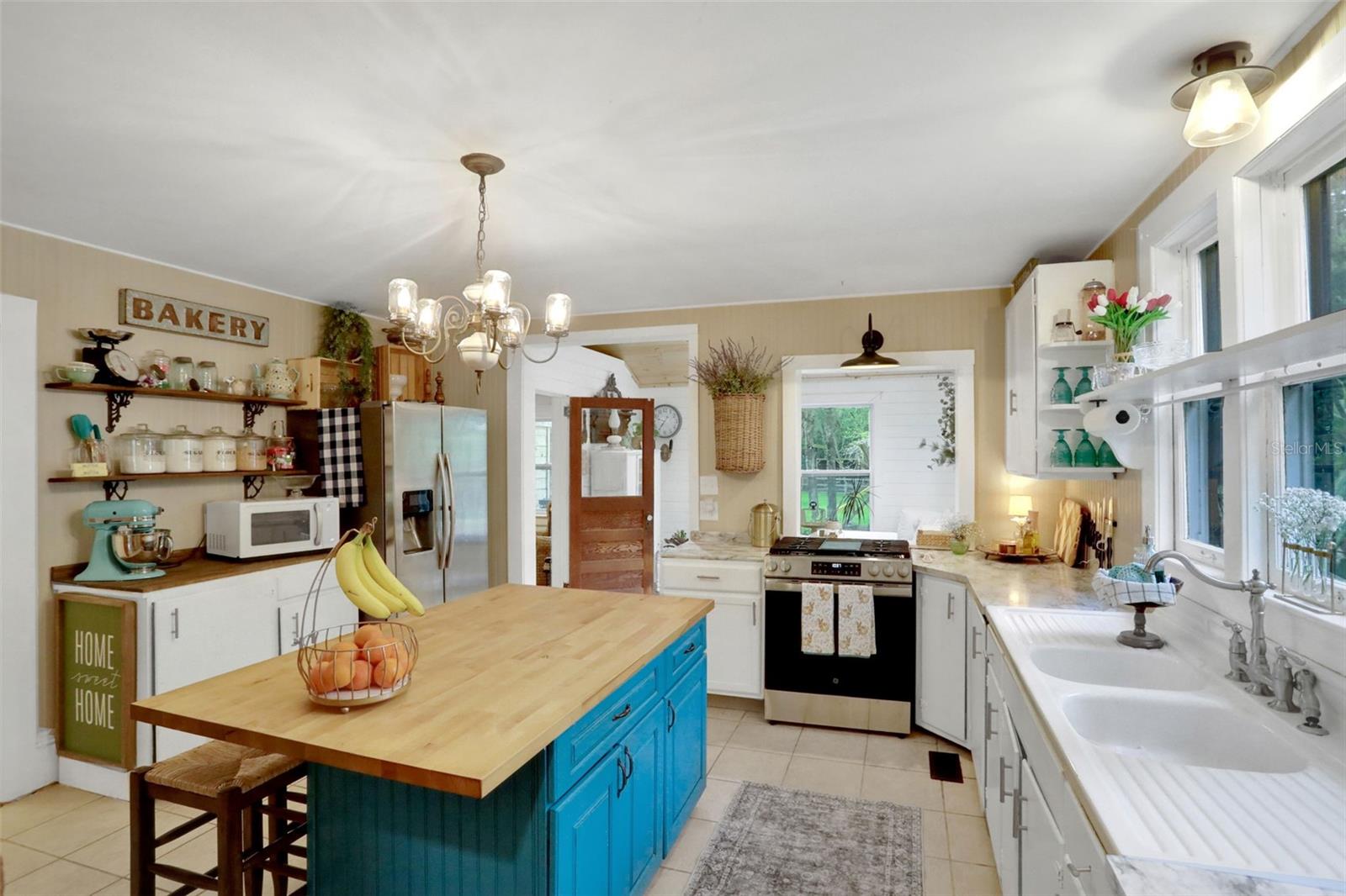 7265 BEACH RD, ELKTON, FL, 32033