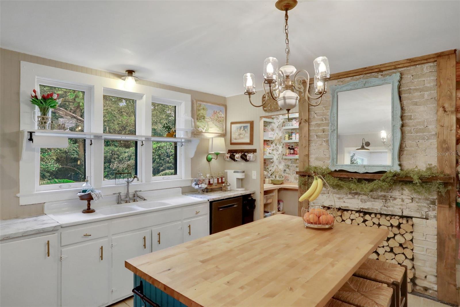 7265 BEACH RD, ELKTON, FL, 32033