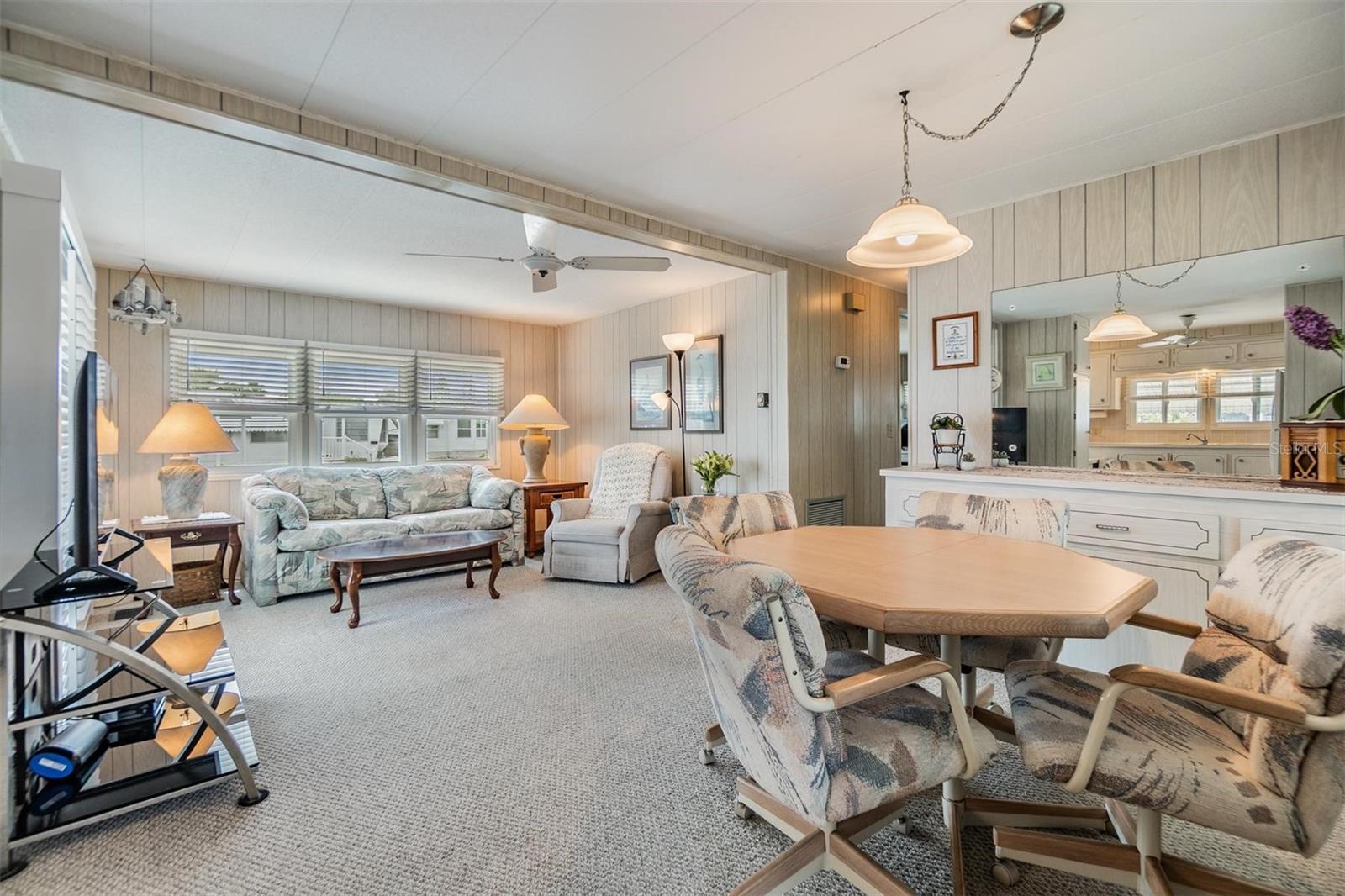 4851 W GANDY BLVD #B4L38, TAMPA, FL, 33611