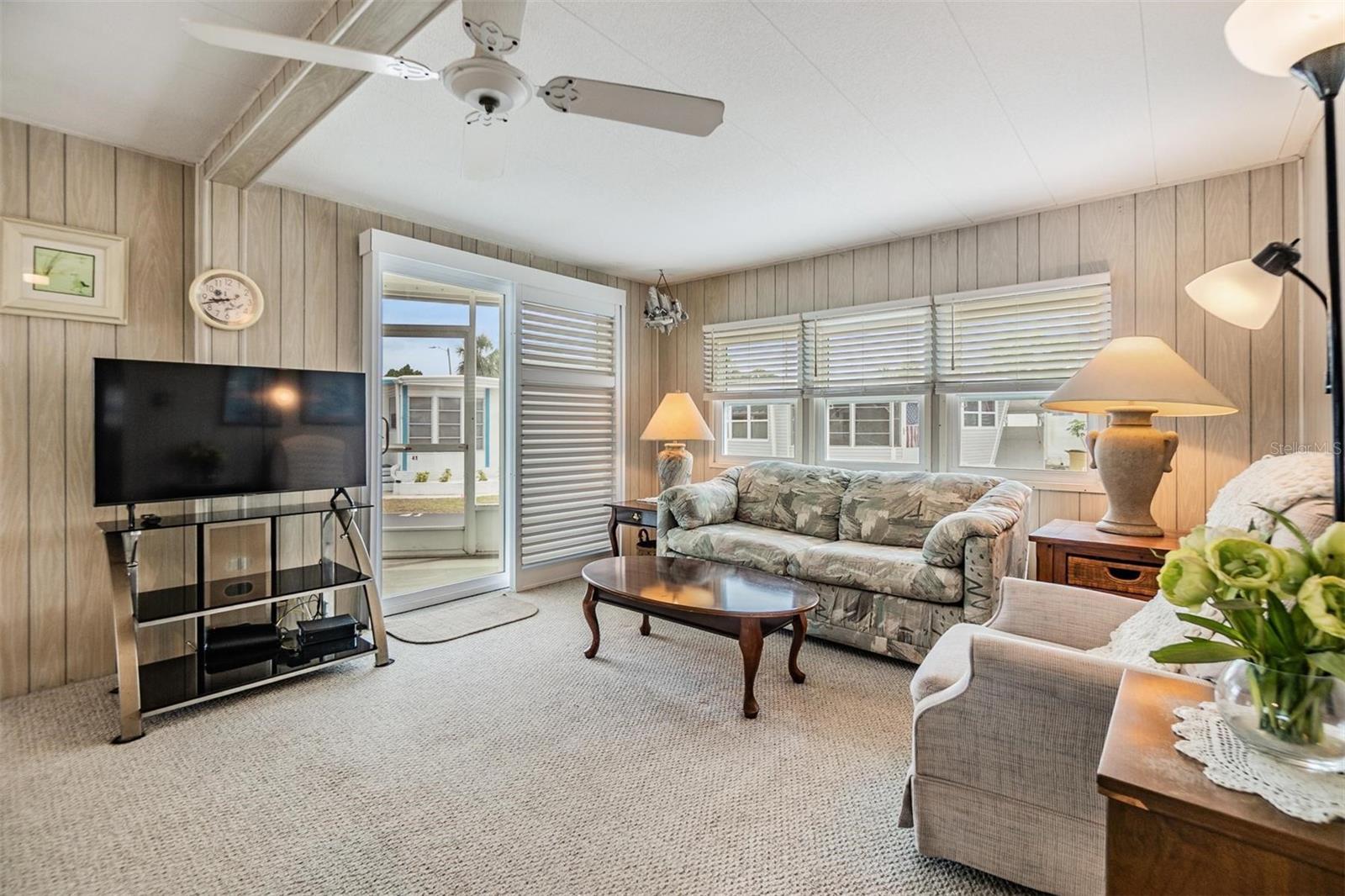4851 W GANDY BLVD #B4L38, TAMPA, FL, 33611