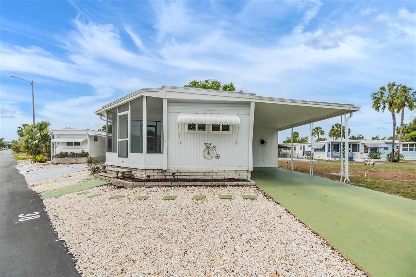 4851 W GANDY BLVD #B4L38, TAMPA, FL, 33611
