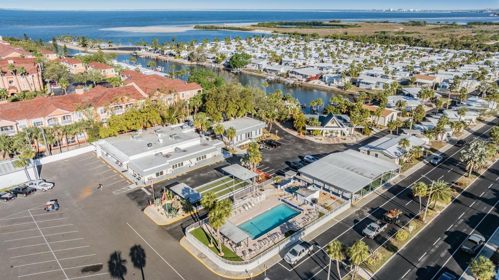 4851 W GANDY BLVD #B4L38, TAMPA, FL, 33611