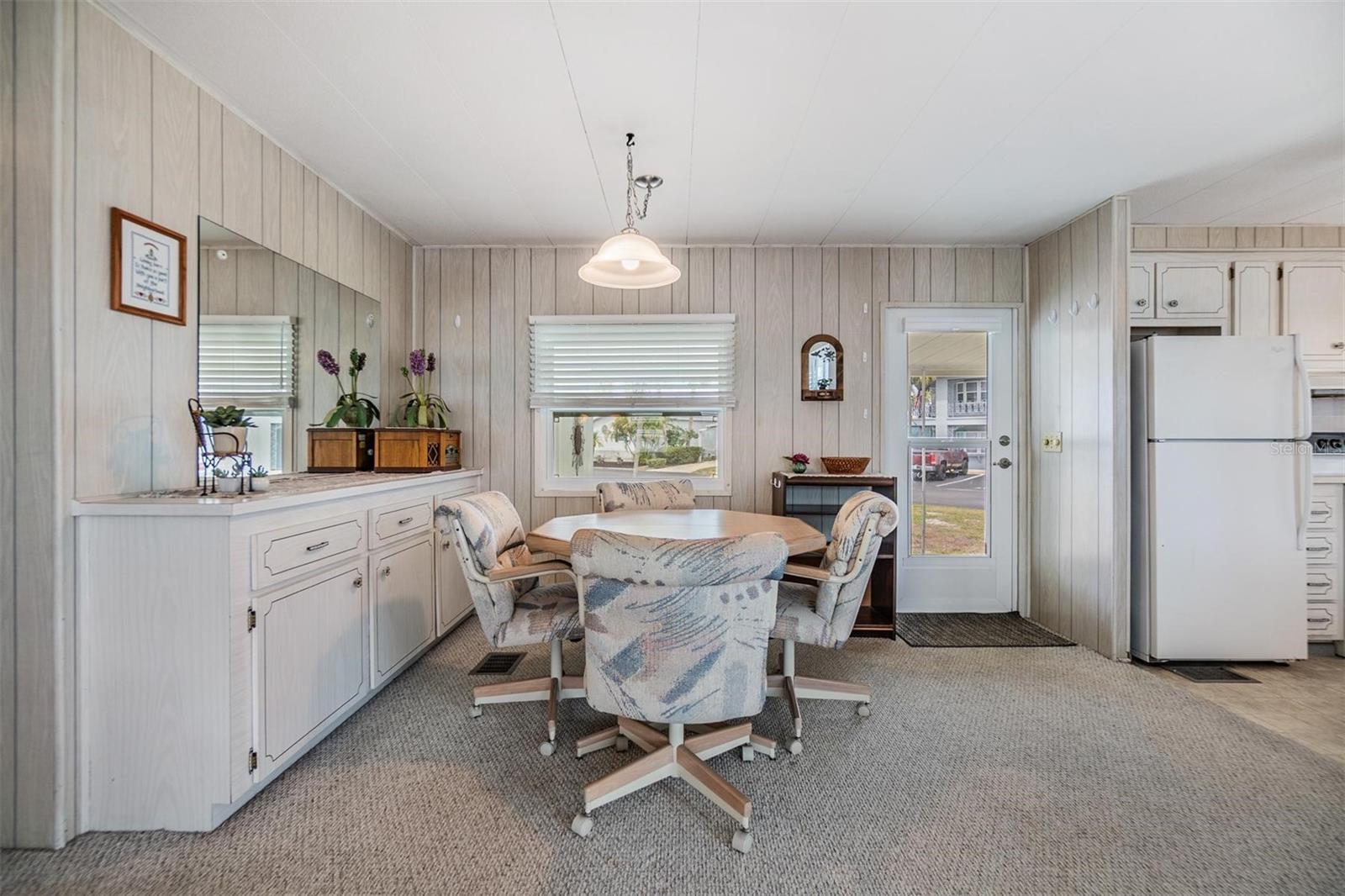 4851 W GANDY BLVD #B4L38, TAMPA, FL, 33611