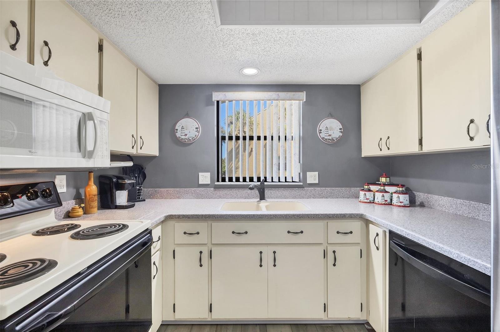 14459 RIVER BEACH DR #122, PORT CHARLOTTE, FL, 33953