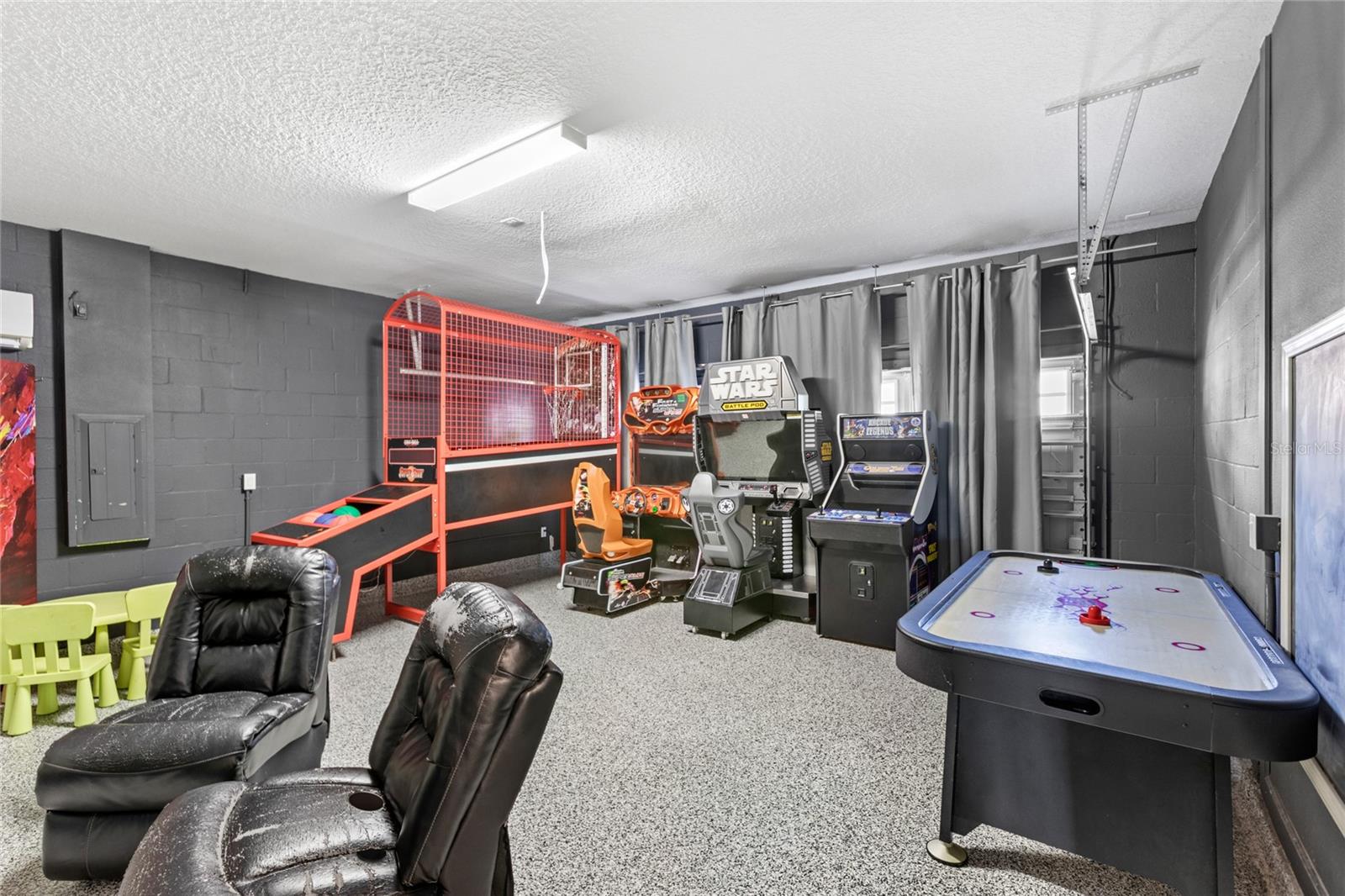 1435 ROLLING FAIRWAY DR, DAVENPORT, FL, 33896