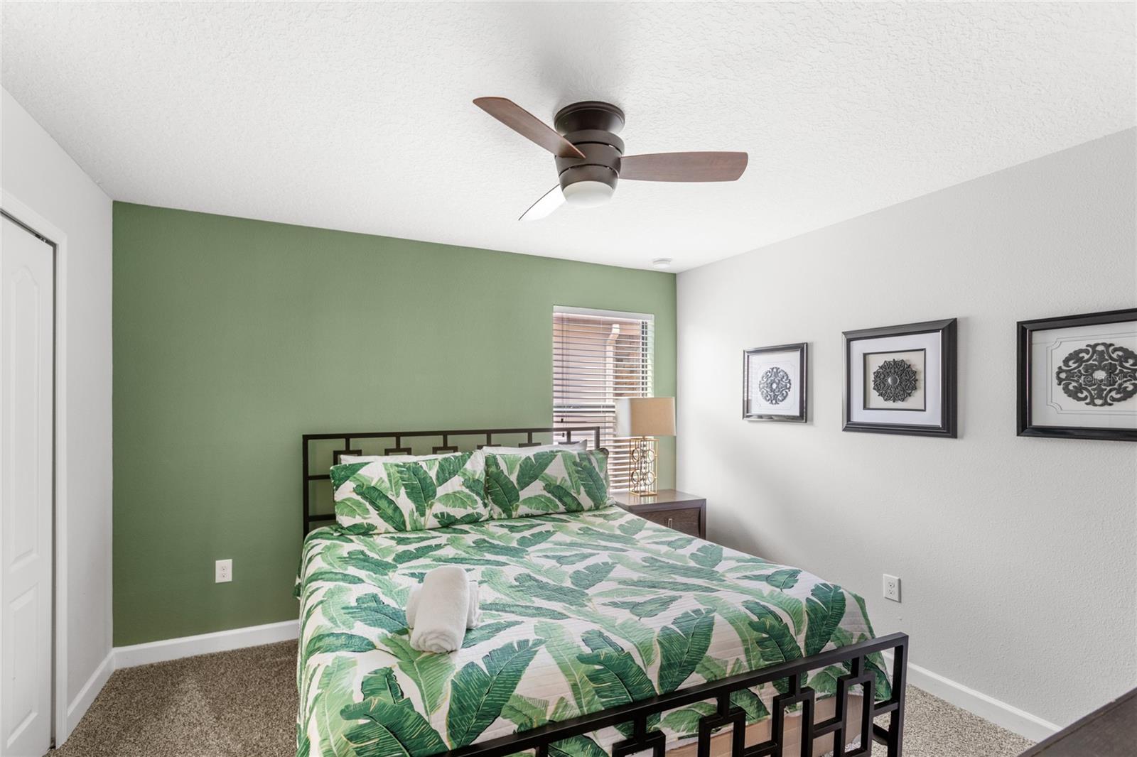 1435 ROLLING FAIRWAY DR, DAVENPORT, FL, 33896