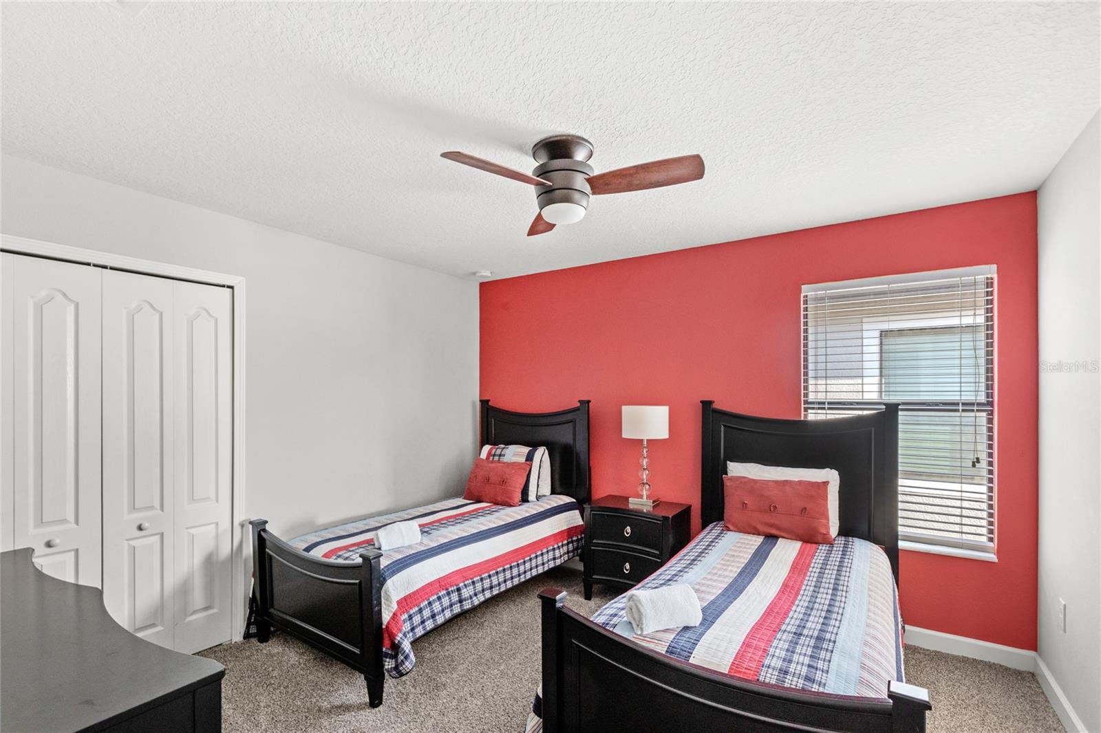 1435 ROLLING FAIRWAY DR, DAVENPORT, FL, 33896