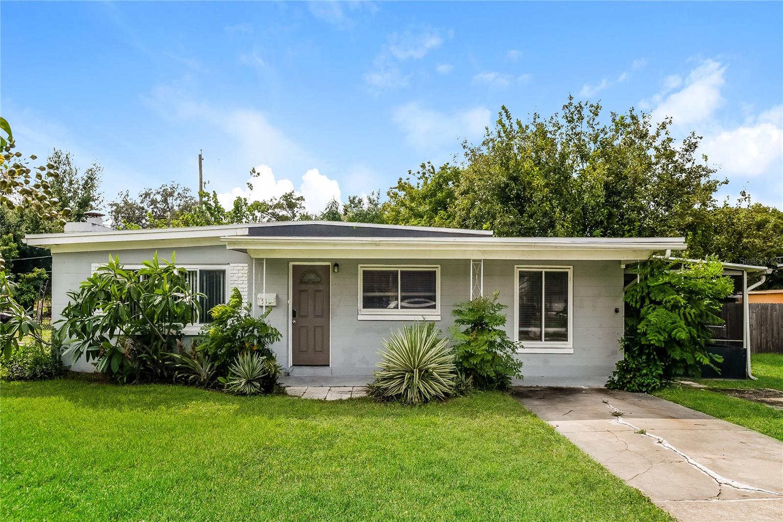518 GASTON FOSTER RD, ORLANDO, FL, 32807